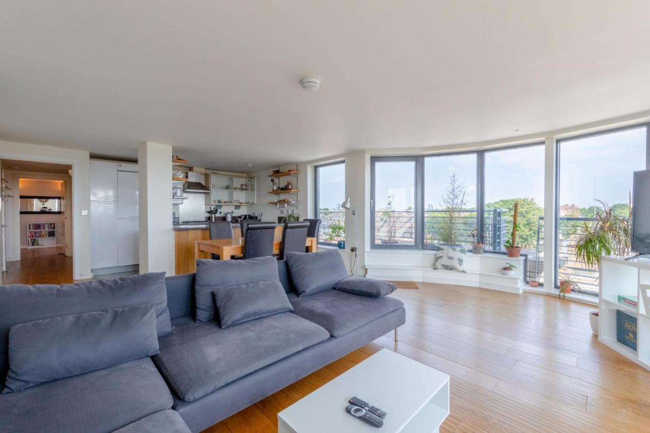 Lovely 2bd Flat With Balcony - Stoke Newington * Londres