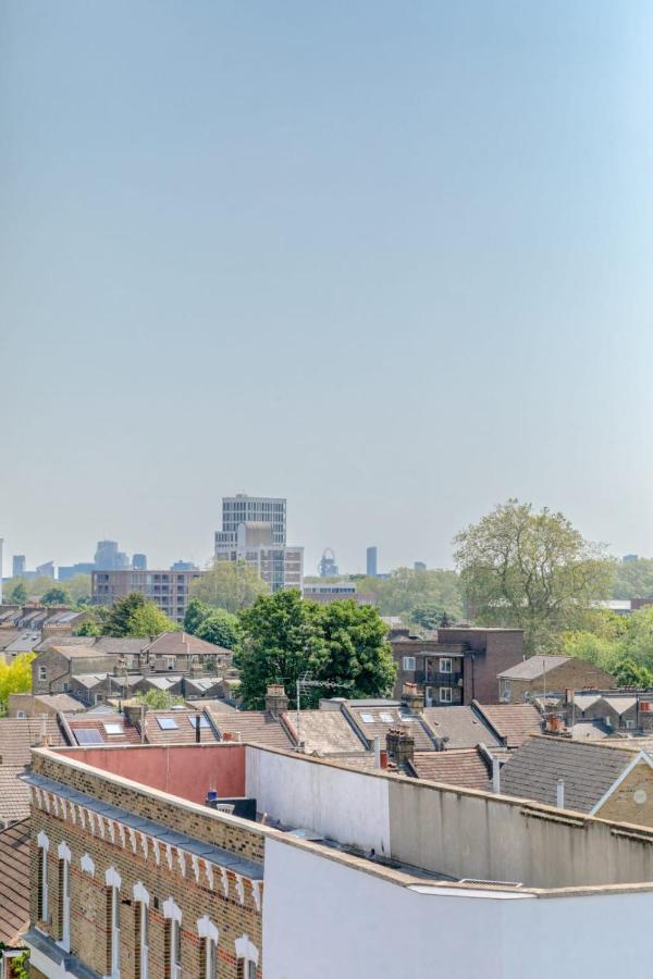 Lovely 2bd Flat With Balcony - Stoke Newington Apartment *