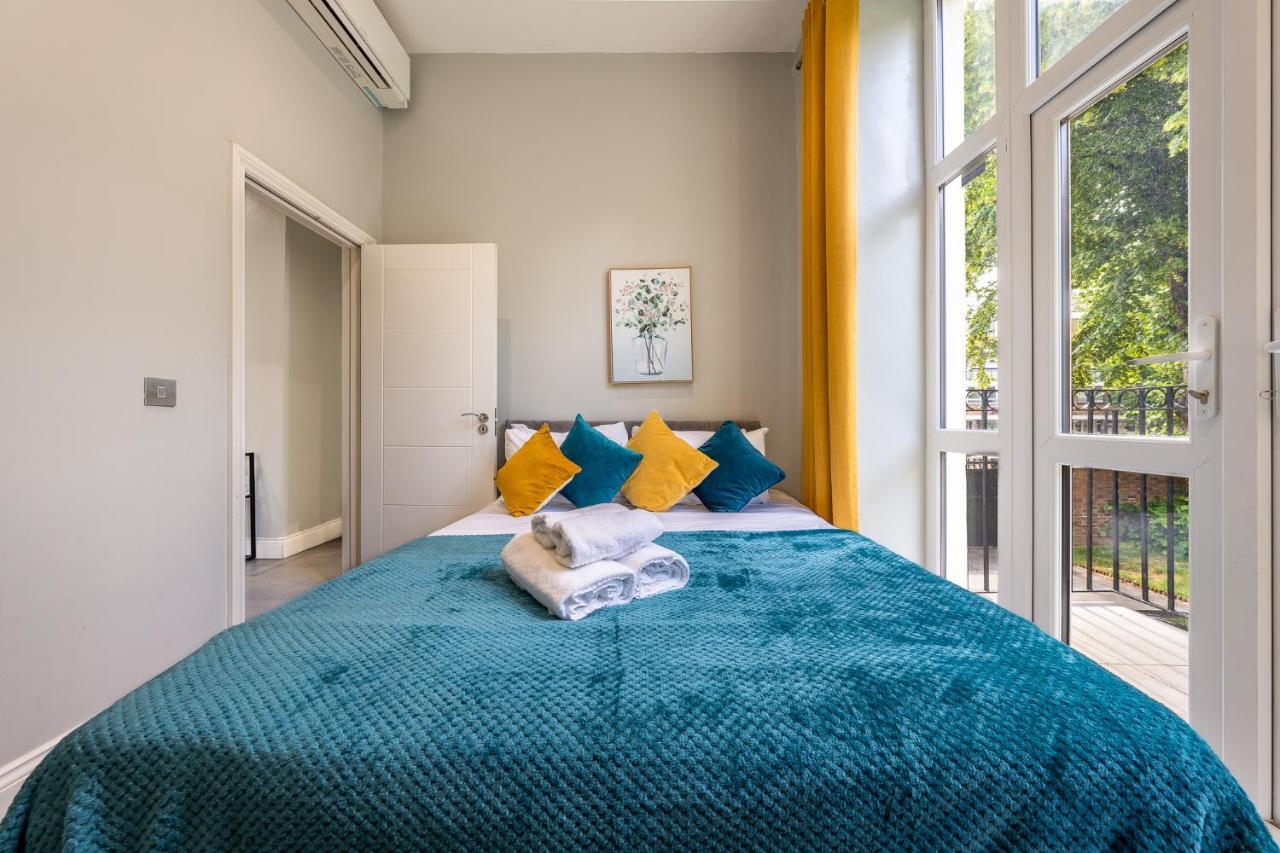 Modern 3 And 2 Bedroom Flat In Central With Installed Ac * London