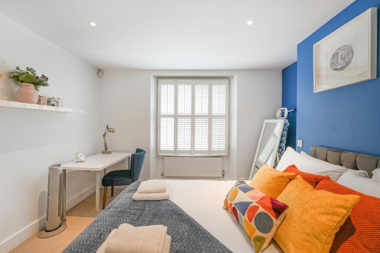 Spacious 2 Bedroom In Camden Apartment