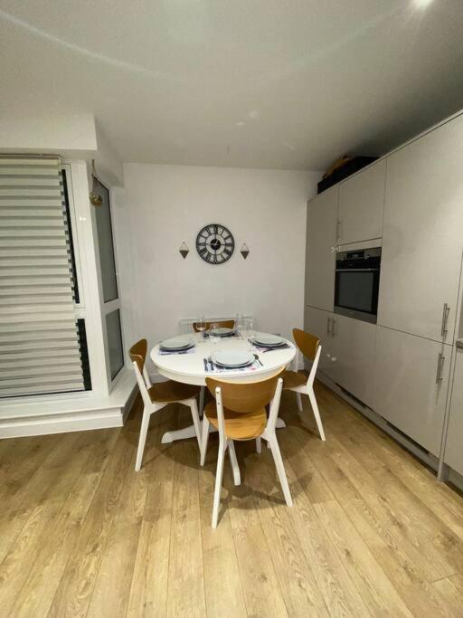 Apartamento Cozzy In Camberwell *