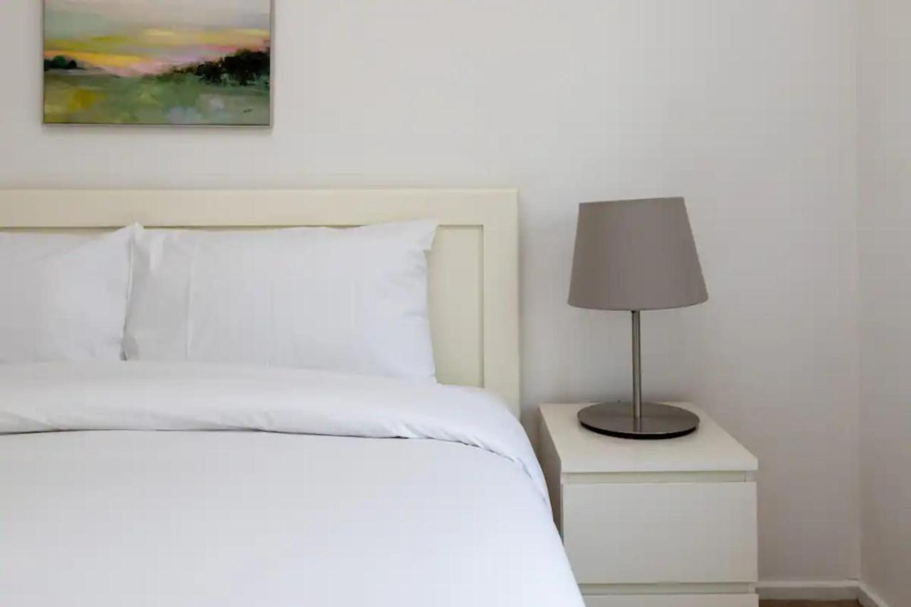 Spacious & Welcoming 4bd House - Kennington Apartment