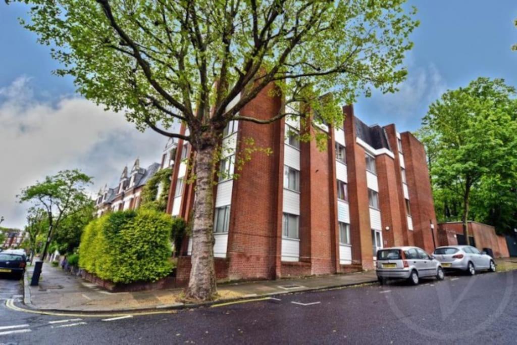 Apartment Big And Bright 2 X Double Bedroom Flat In Highgate *