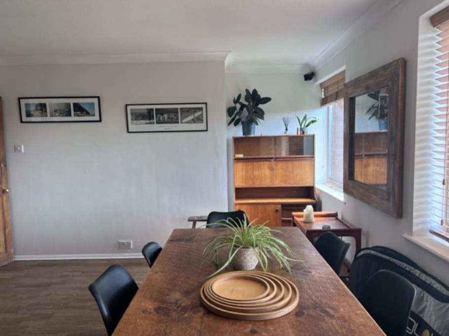 Big And Bright 2 X Double Bedroom Flat In Highgate * London