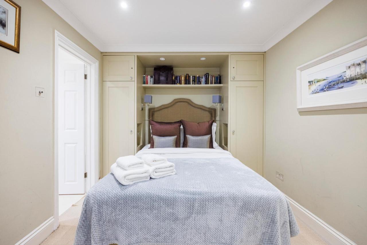 Hyde Park Hideaway Sleeps 6 * London
