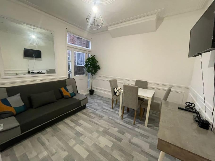 Ground Floor 2 Bed Flat With Garden North Apartamento *