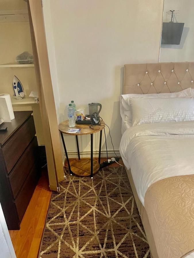 Homestay Charming Double-bedroom In Flat