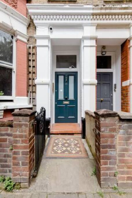 Apartment Quiet 2x Bedroom Victorian Terrace Flat + Garden London