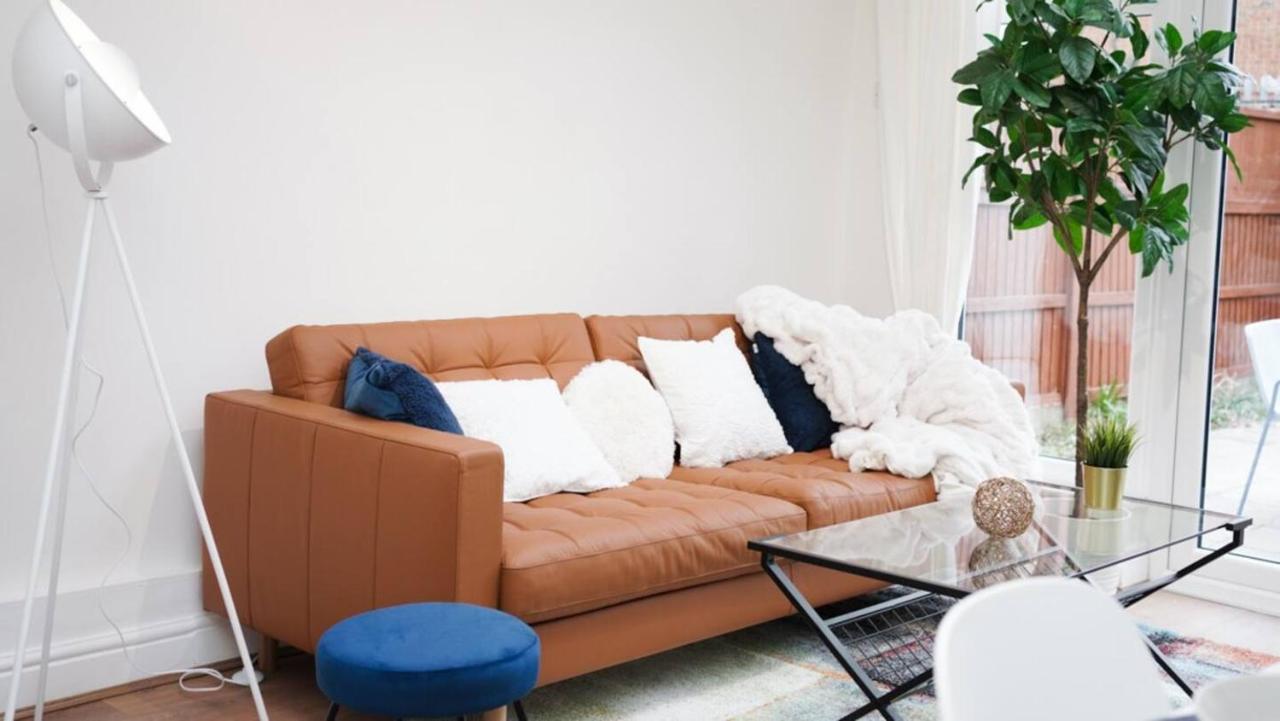 Spacious Family With Games & Garden Ferienhaus