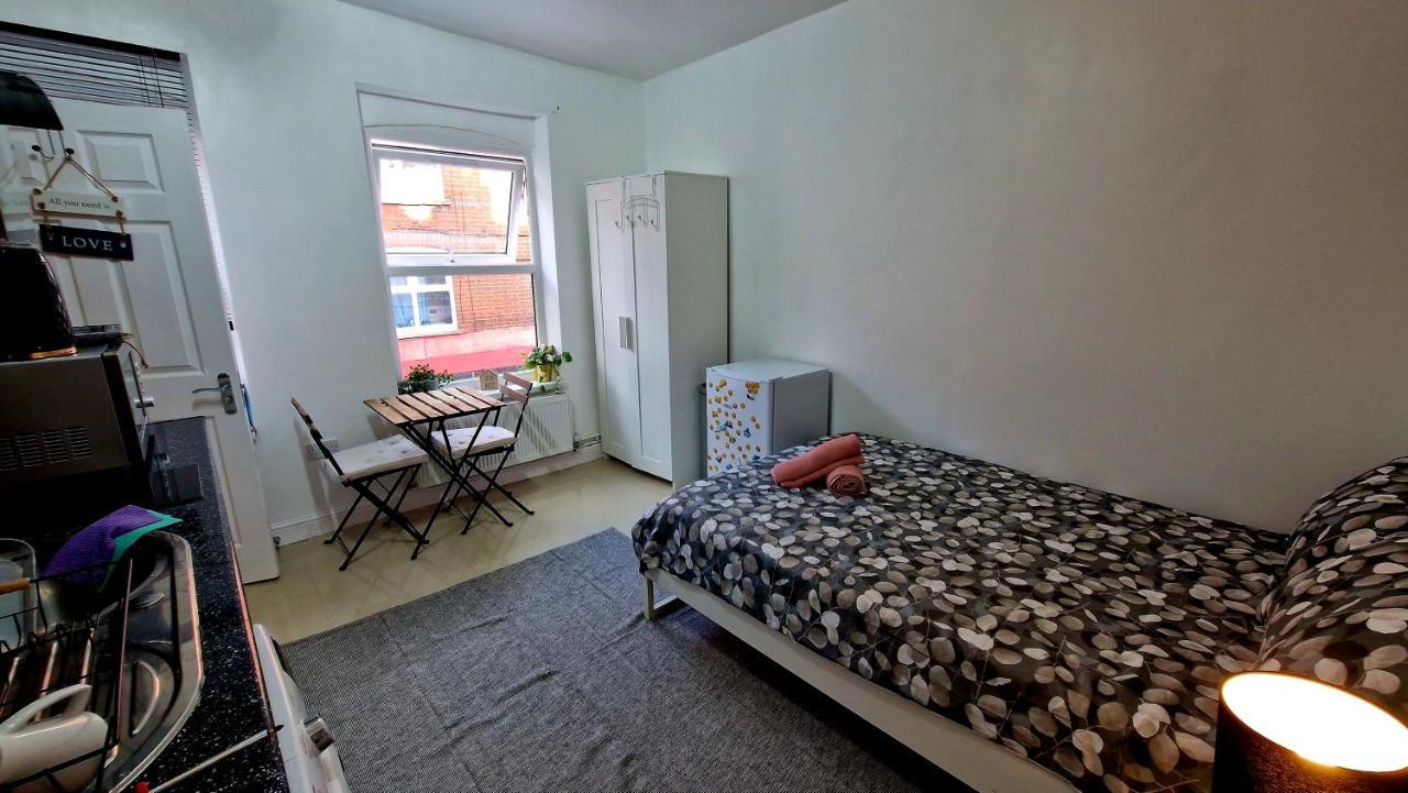 Small Cozy Zone 1 *