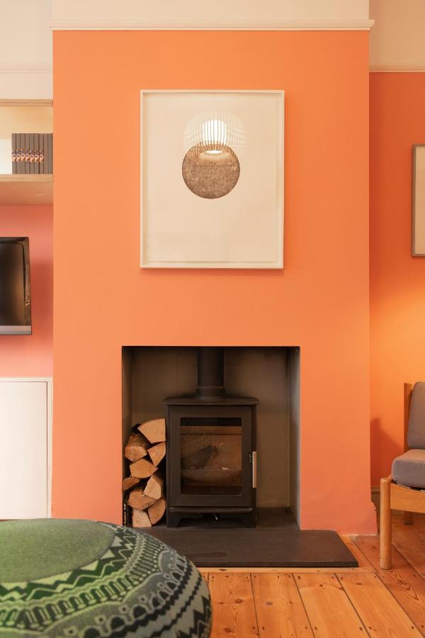Ferienhaus Stunning 3-bedroom Townhouse In Superb Location *