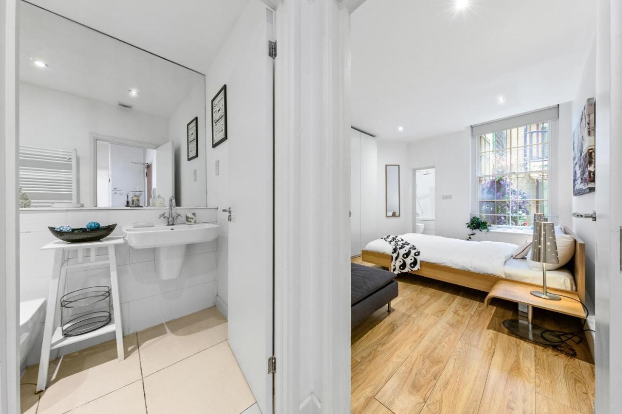 3-bedroom Flat In Sleeps 14 Hy1 *