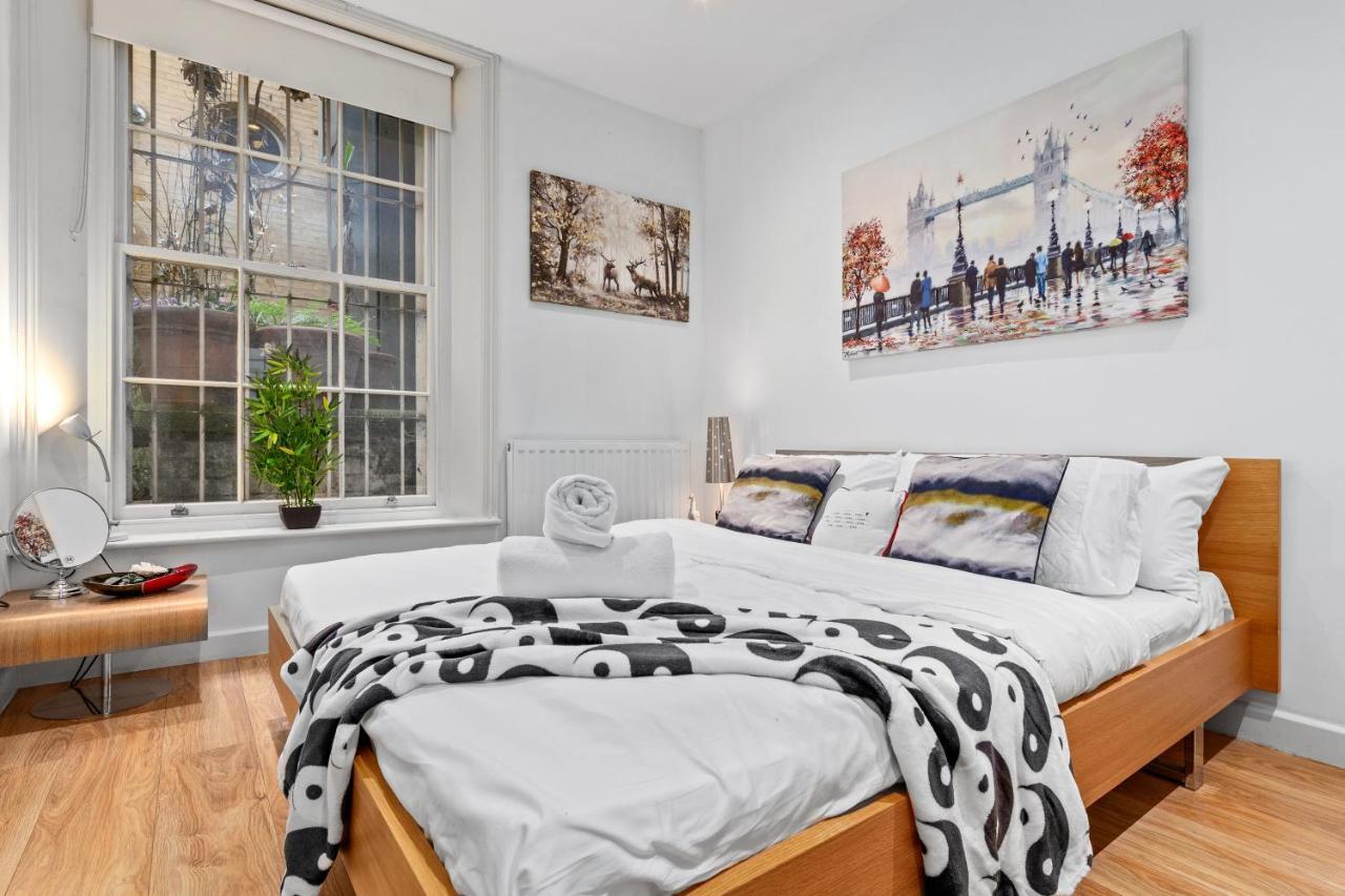 3-bedroom Flat In Sleeps 14 Hy1 Apartment