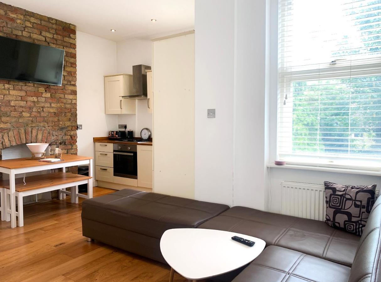 Location 2 Bed Flat, Zone Ii, Nw6 Apartamento *