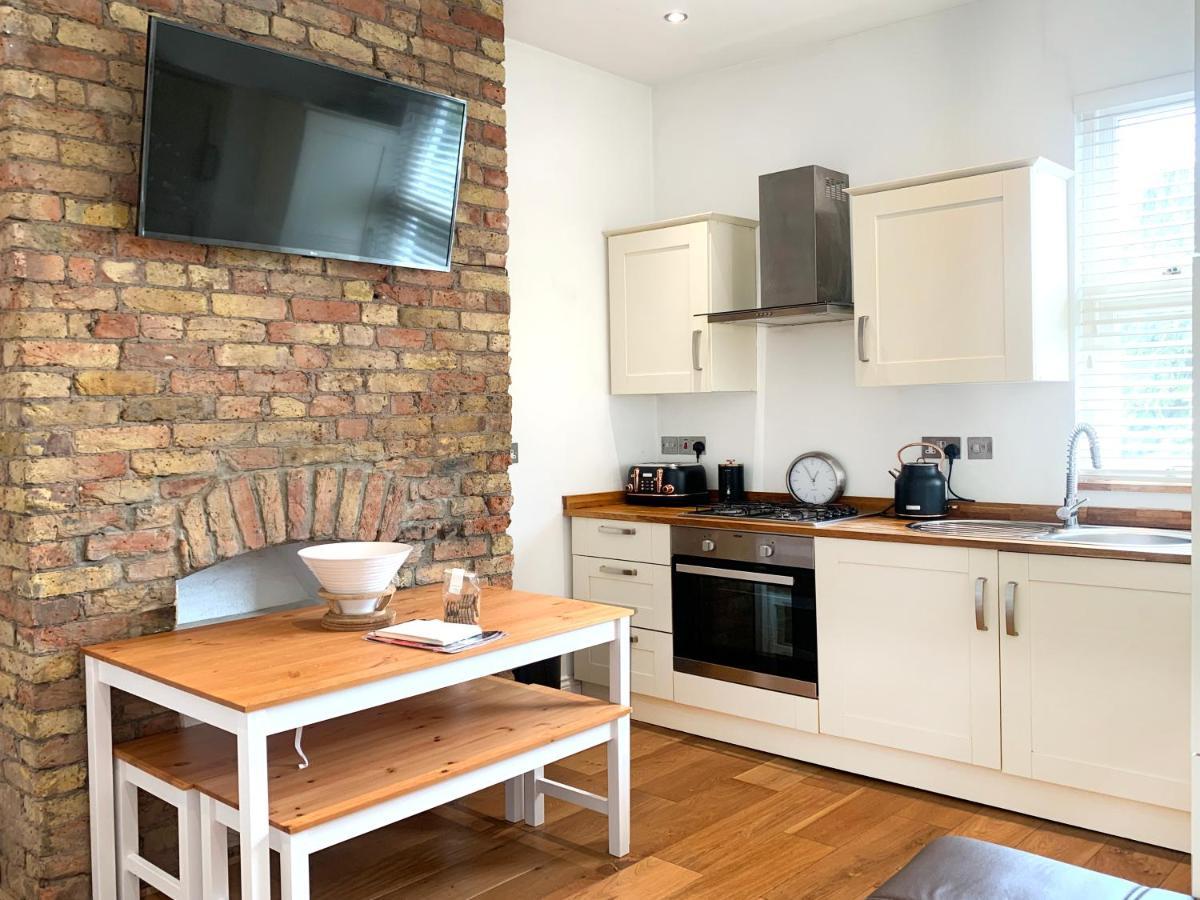 Location 2 Bed Flat, Zone Ii, Nw6 Apartamento *