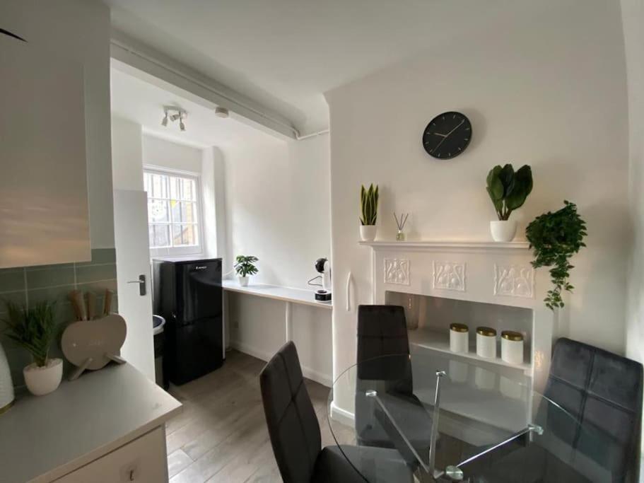 Apartment Central Chic Oasis ~ King's Cross