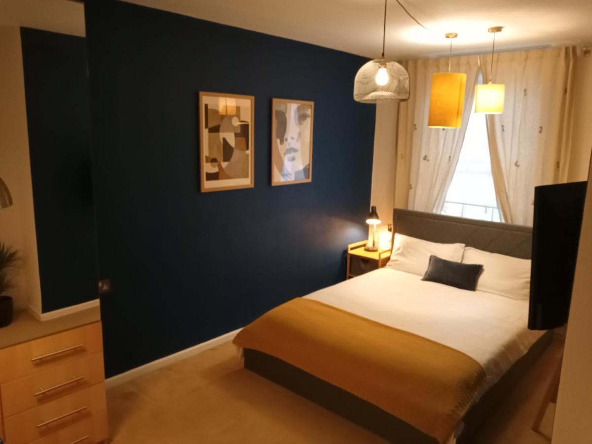 Stylish 1 Bedroom In Apartment