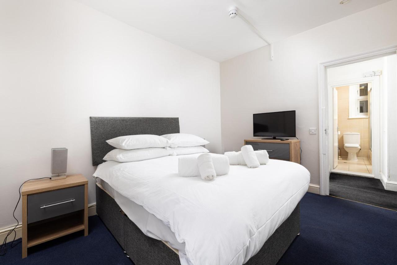 Charmstay Shepherds Bush * London