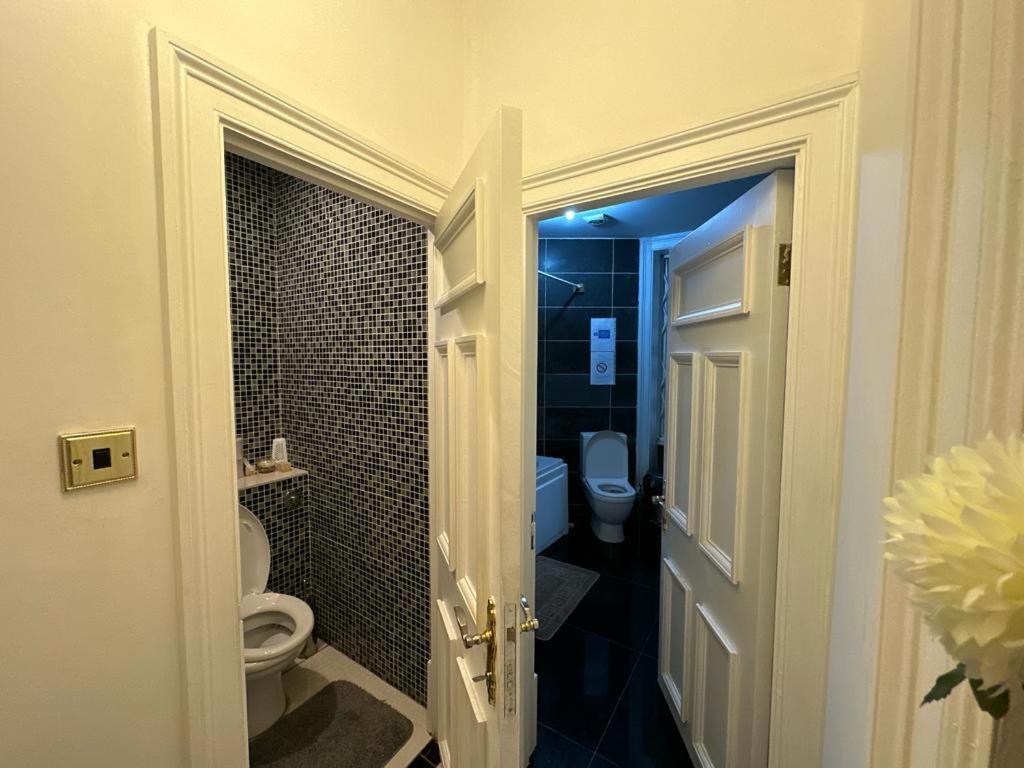 Privatunterkunft 1 Step To Station! Double In Marylebone&paddington, , #room Name Is Tokyo#