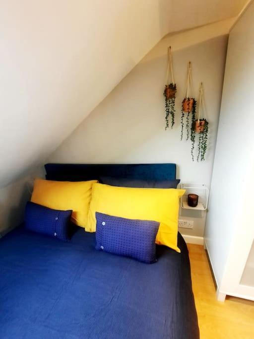 Alross Flat / Private Bathroom Apartamento Londres