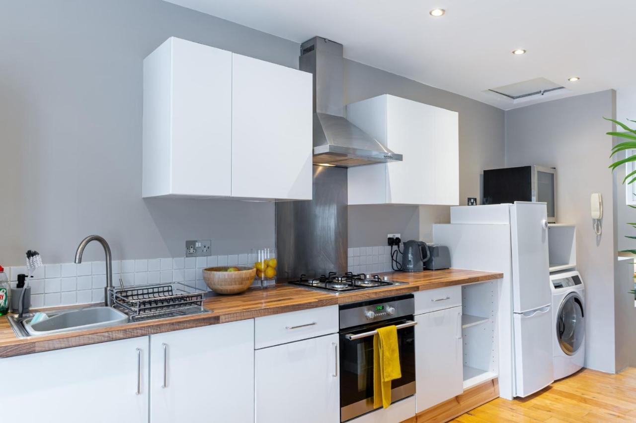 Stylish Shepherds Bush Flat Apartment *