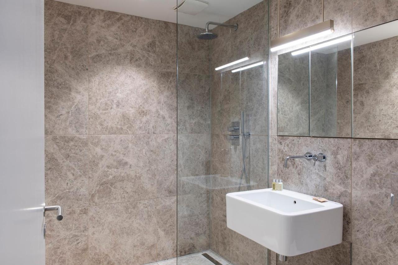Cove Arne Street Apartment London