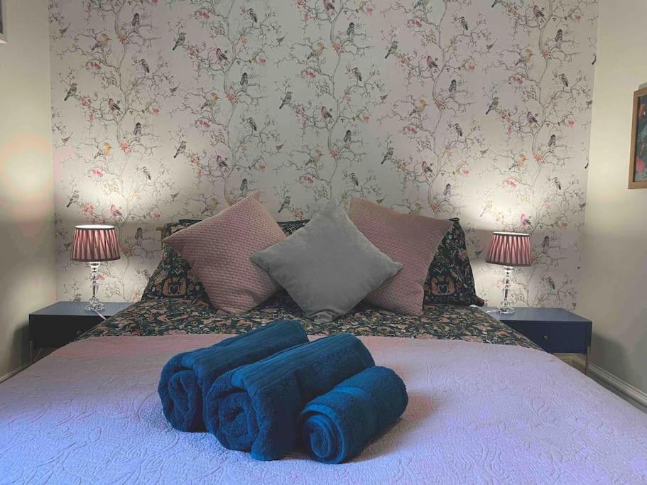 Apartment West Stunning Garden Flat - Period Features