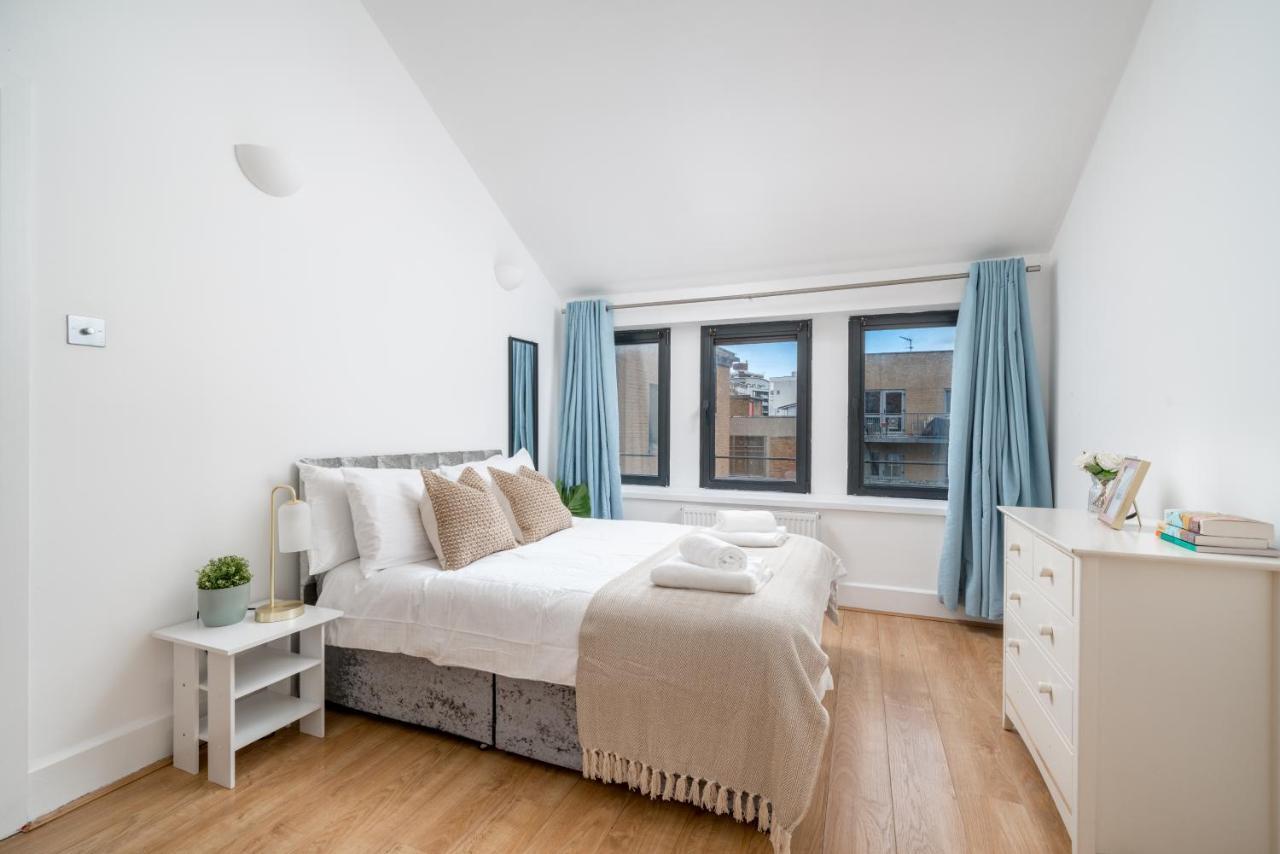 Apartment Modern 1 Bedroom City Penthouse London