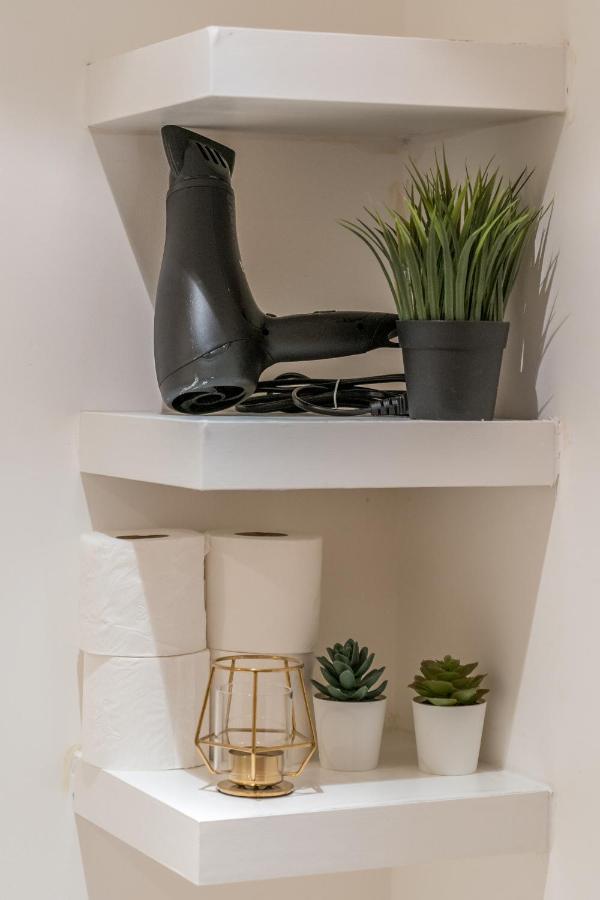 Apartment Modern 1 Bedroom City Penthouse *