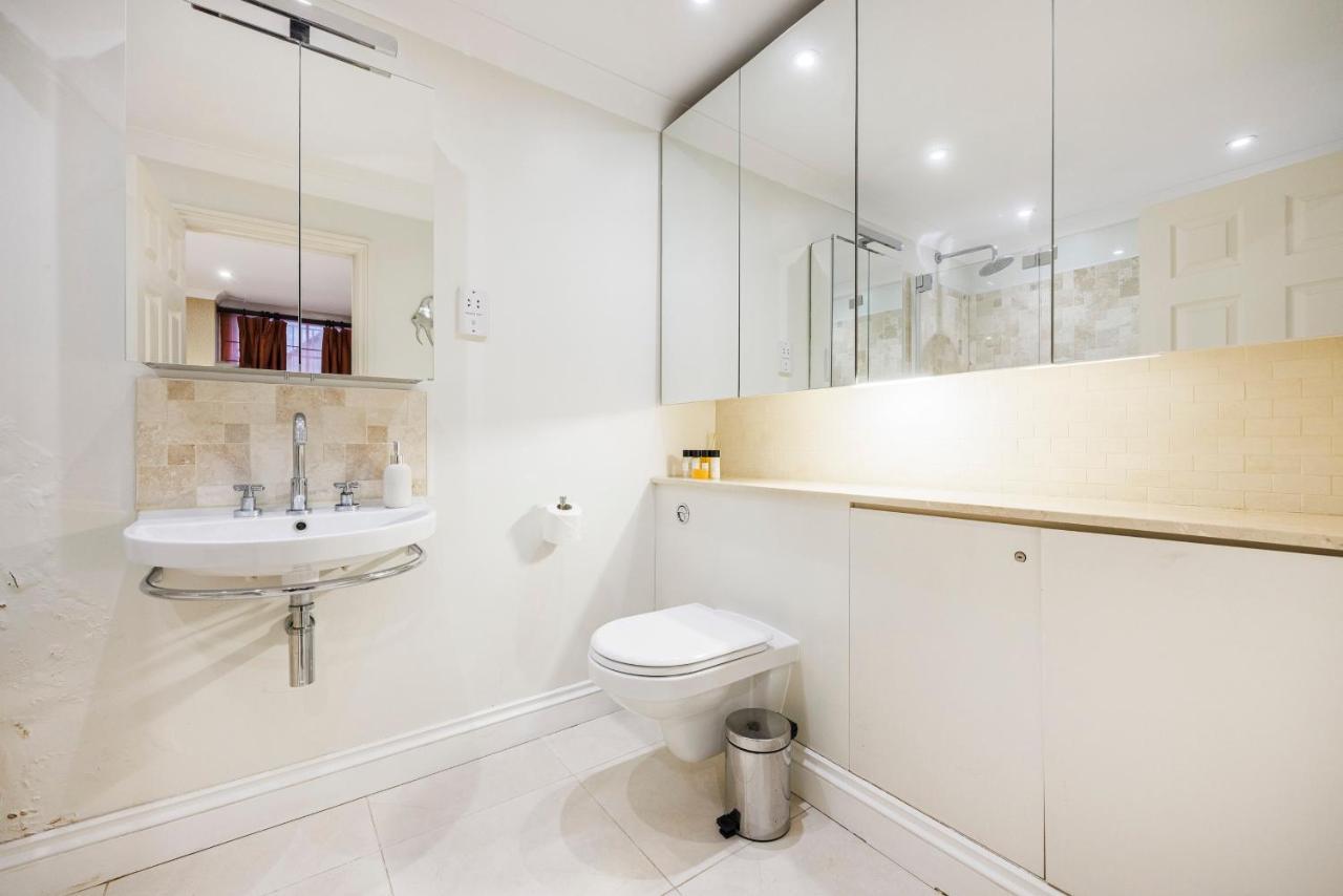 Hyde Park Hideaway Sleeps 6 * London
