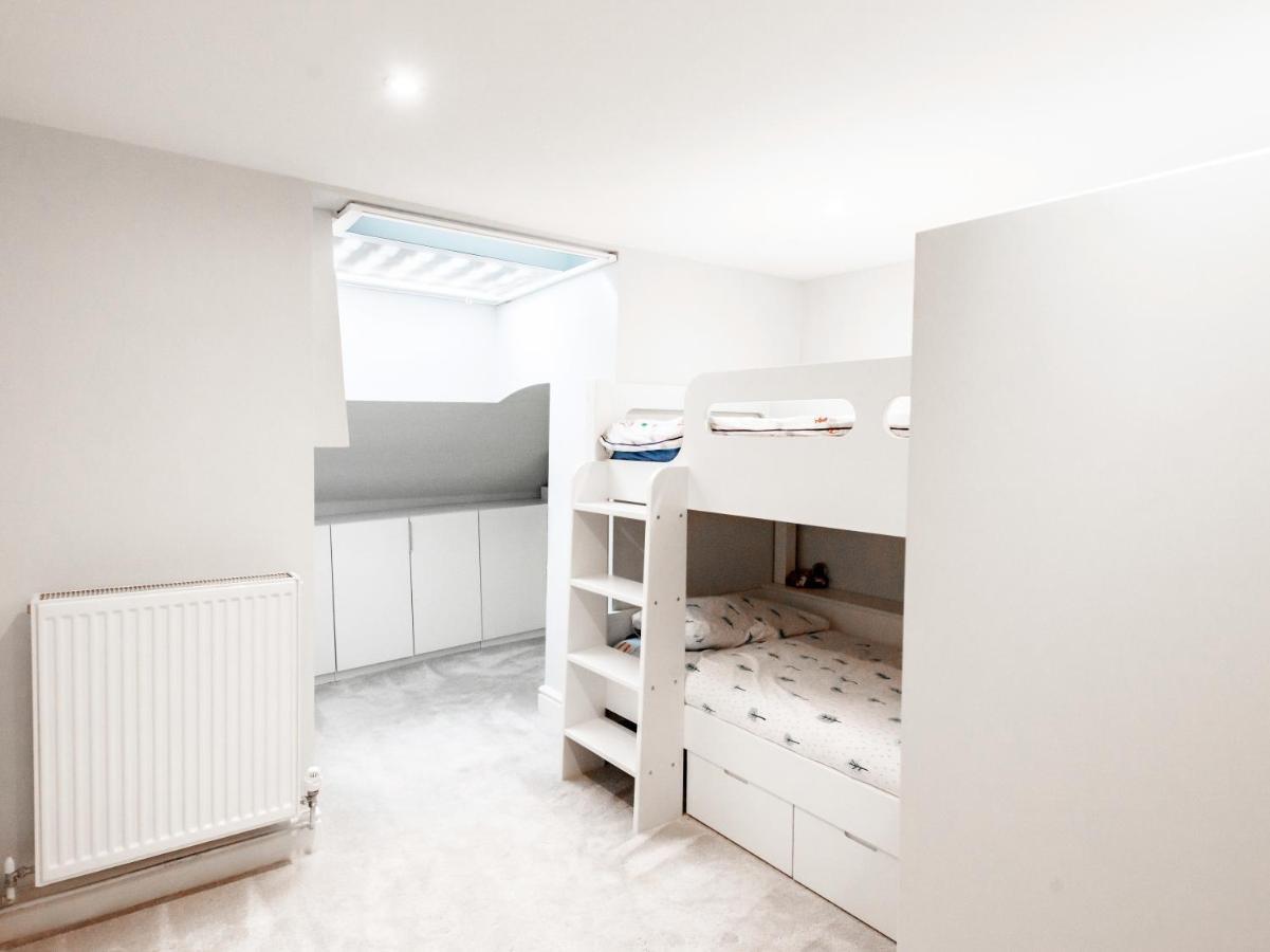 Holiday home 4 Bed Modern House Next To Hyde Park London
