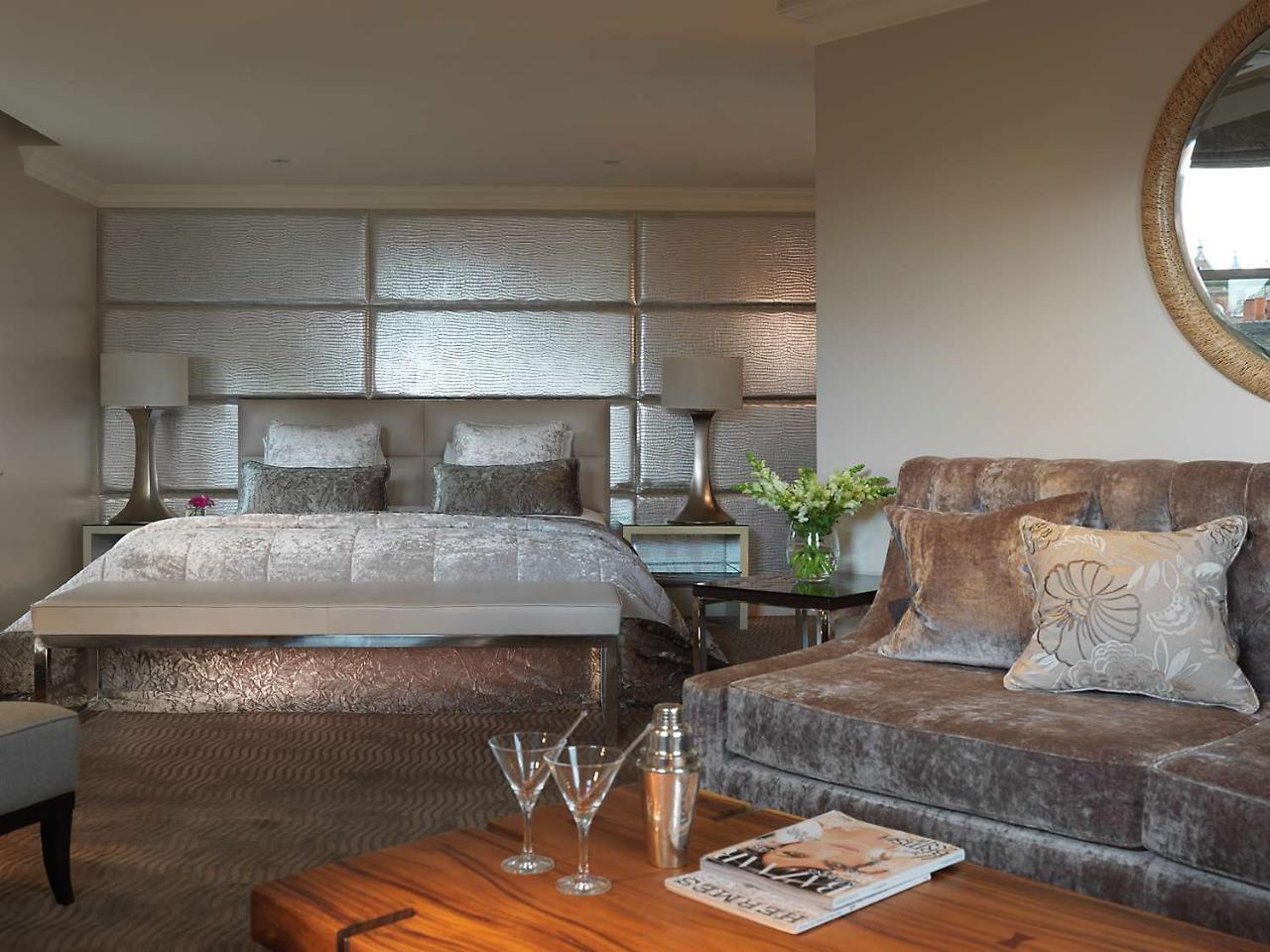Radisson Blu Hotel, Mercer Street 5* London
