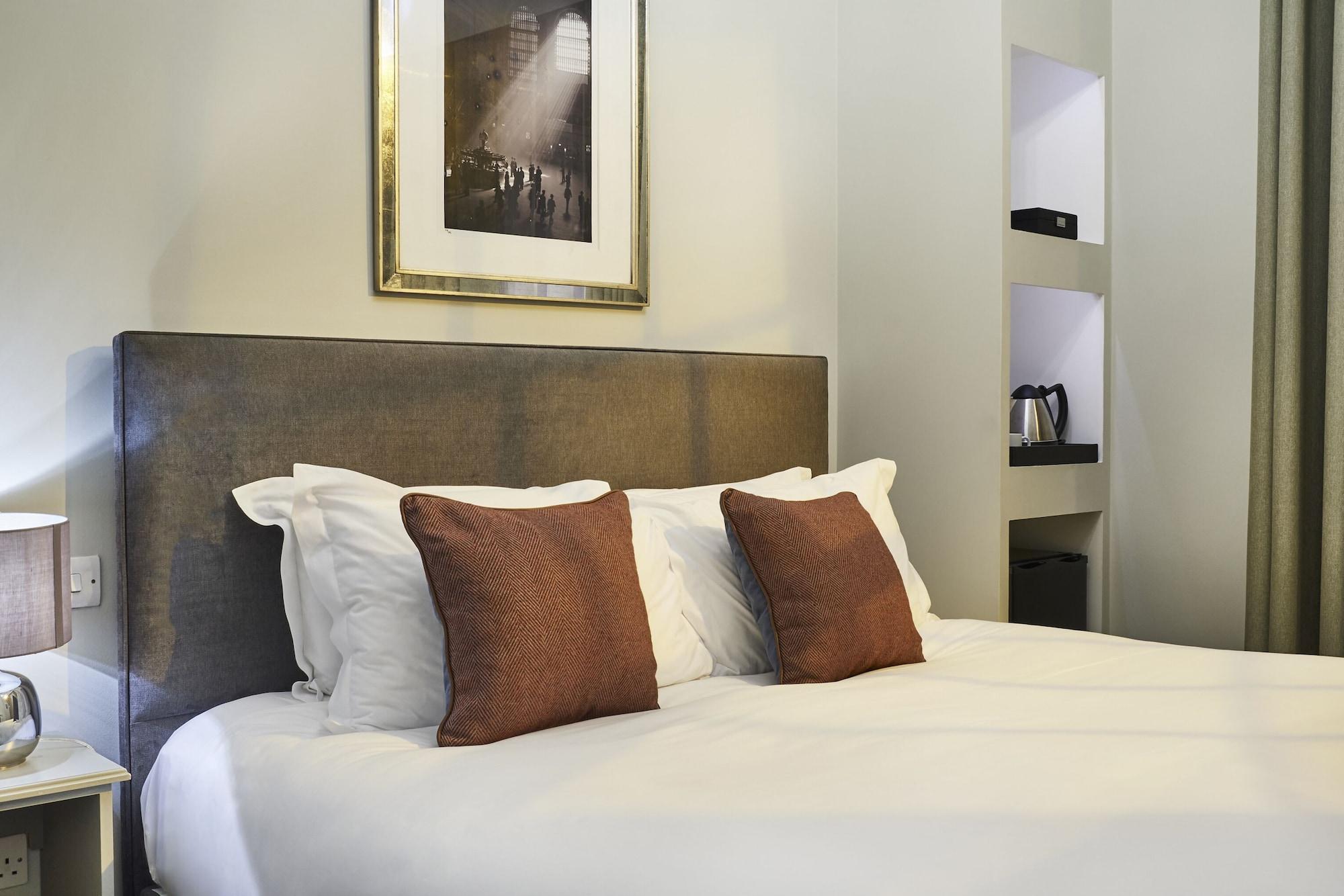 The Tophams 4* London