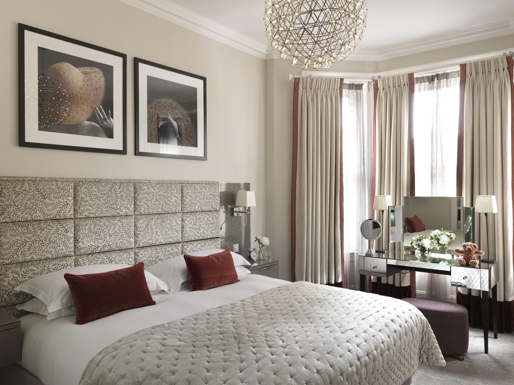 The Athenaeum & Residences 5*