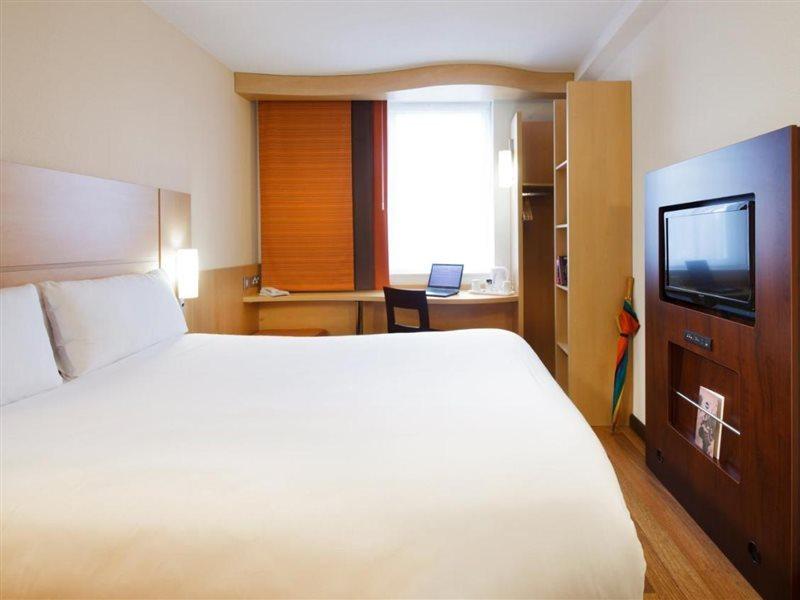 Ibis Blackfriars Hotel 3*