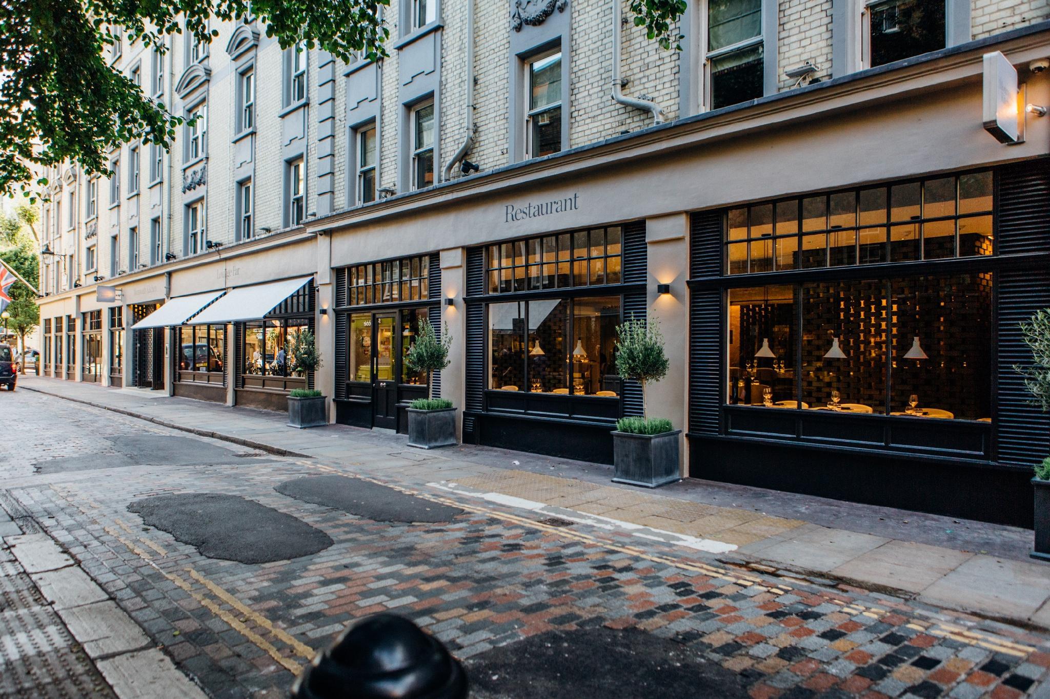 Hotel Radisson Blu Hotel, Mercer Street London