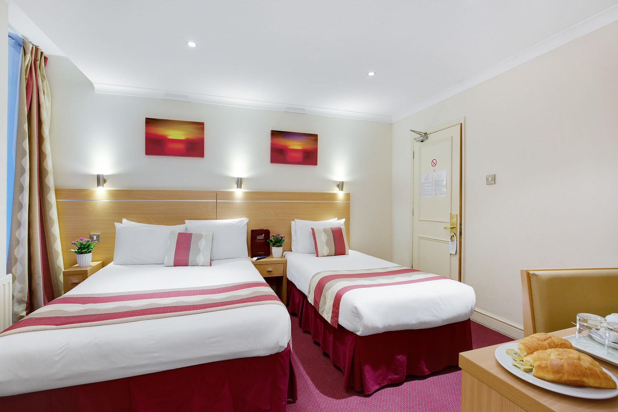 Hotel Queens Park London