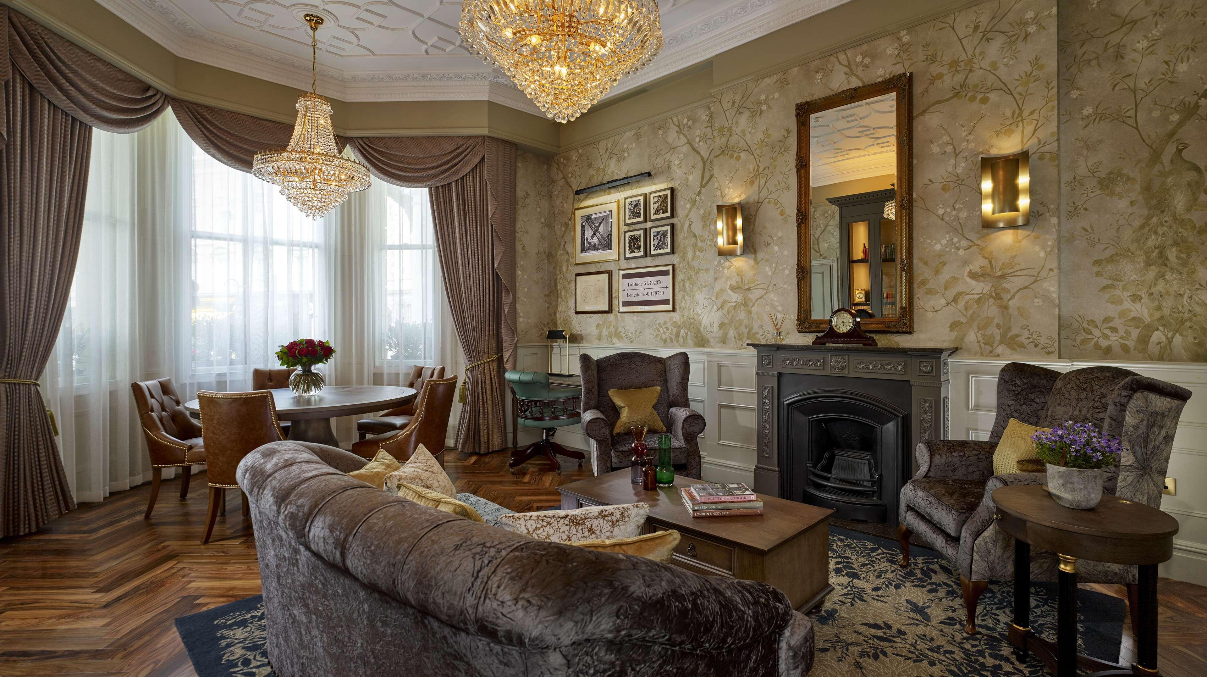 Hotel 100 Queens Gate Hotel, Curio Collection By Hilton
