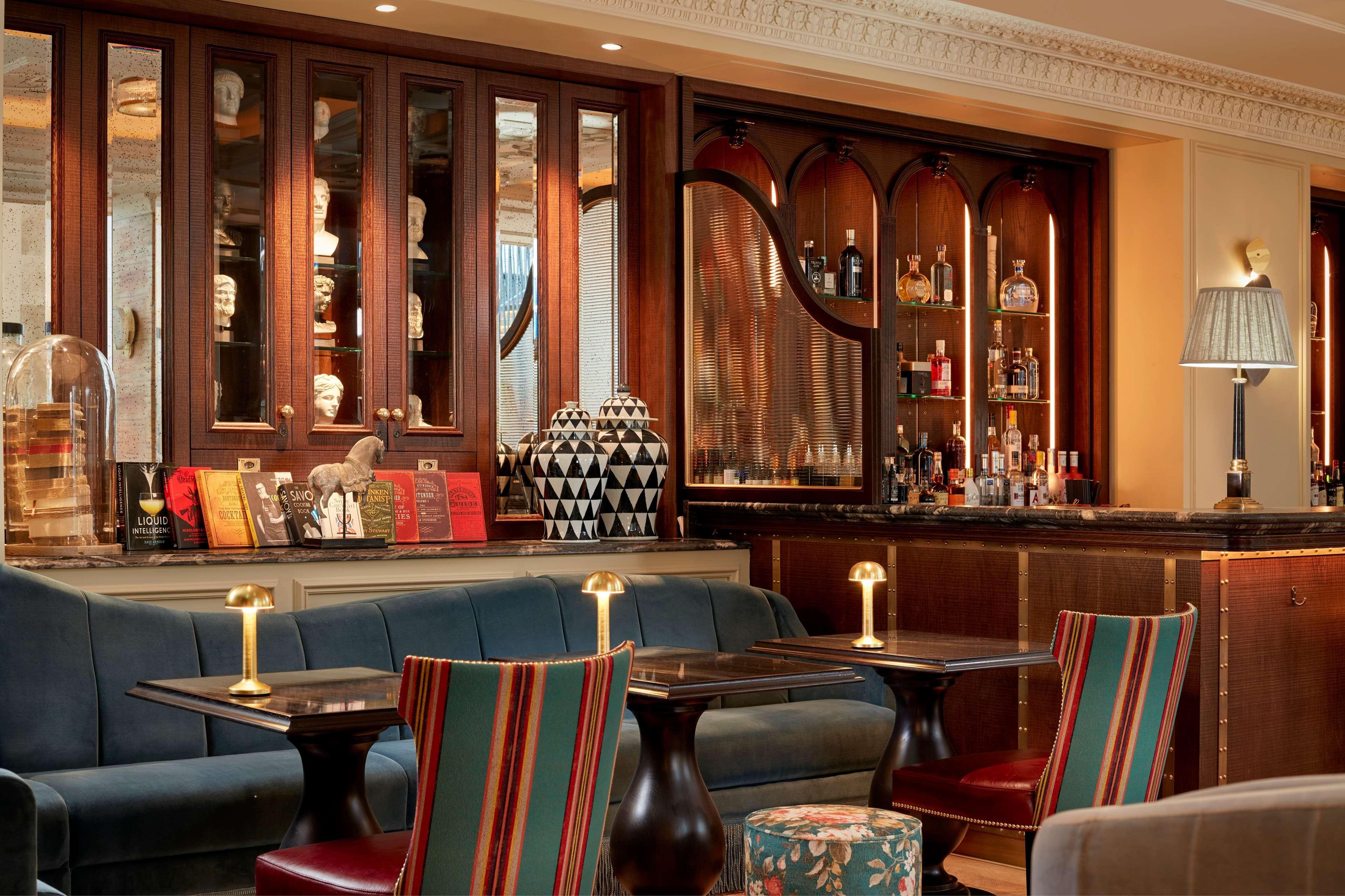 100 Queens Gate Hotel, Curio Collection By Hilton Hotel 5*