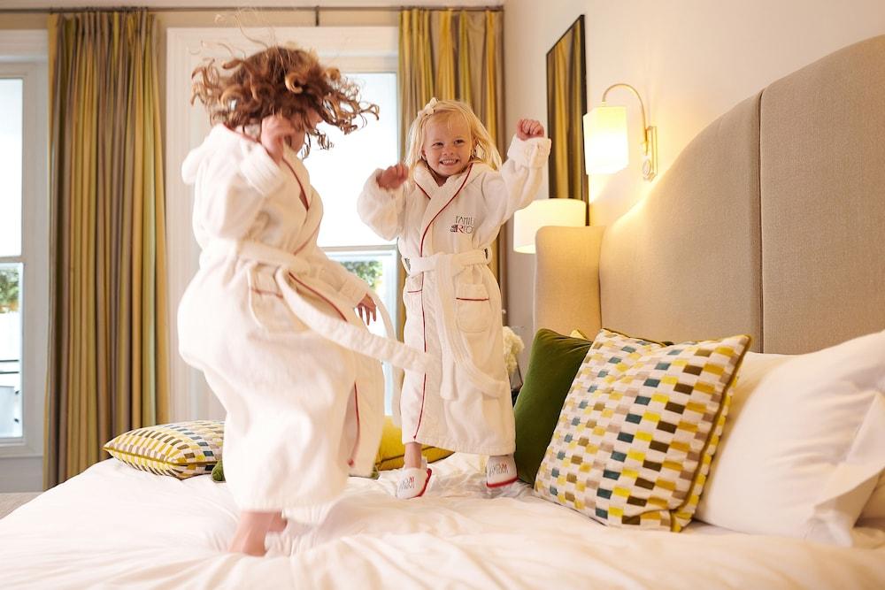 Brown's Hotel, A Rocco 5*