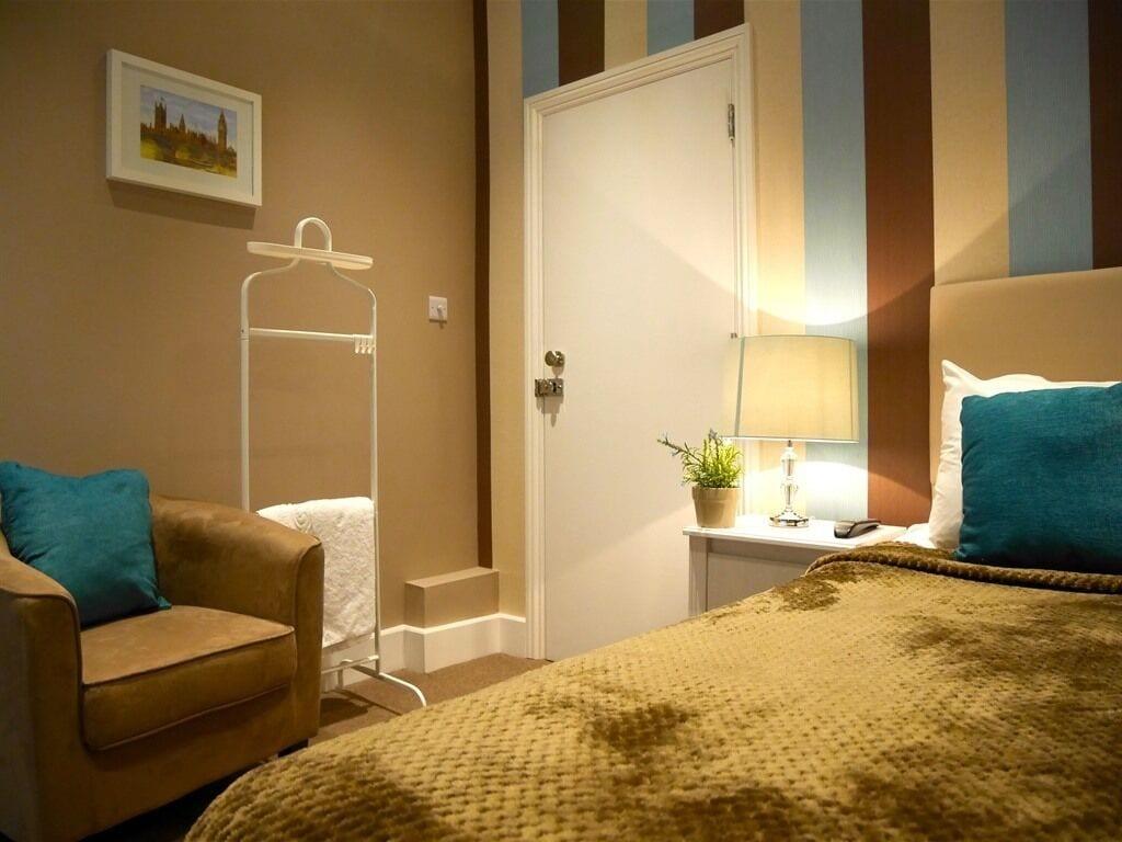 Ravna Gora Hotel London