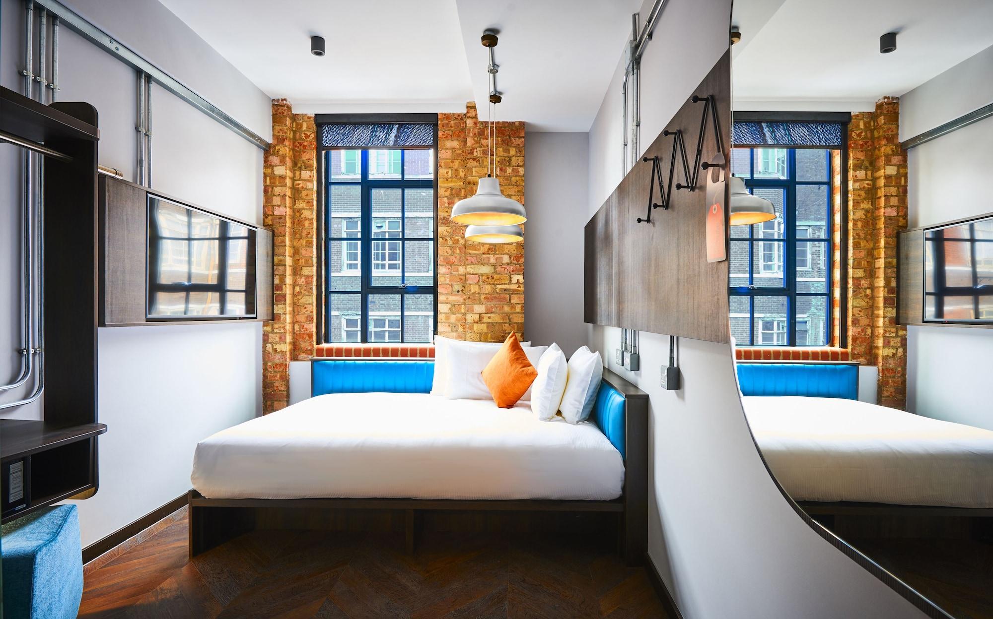 New Road Hotel
