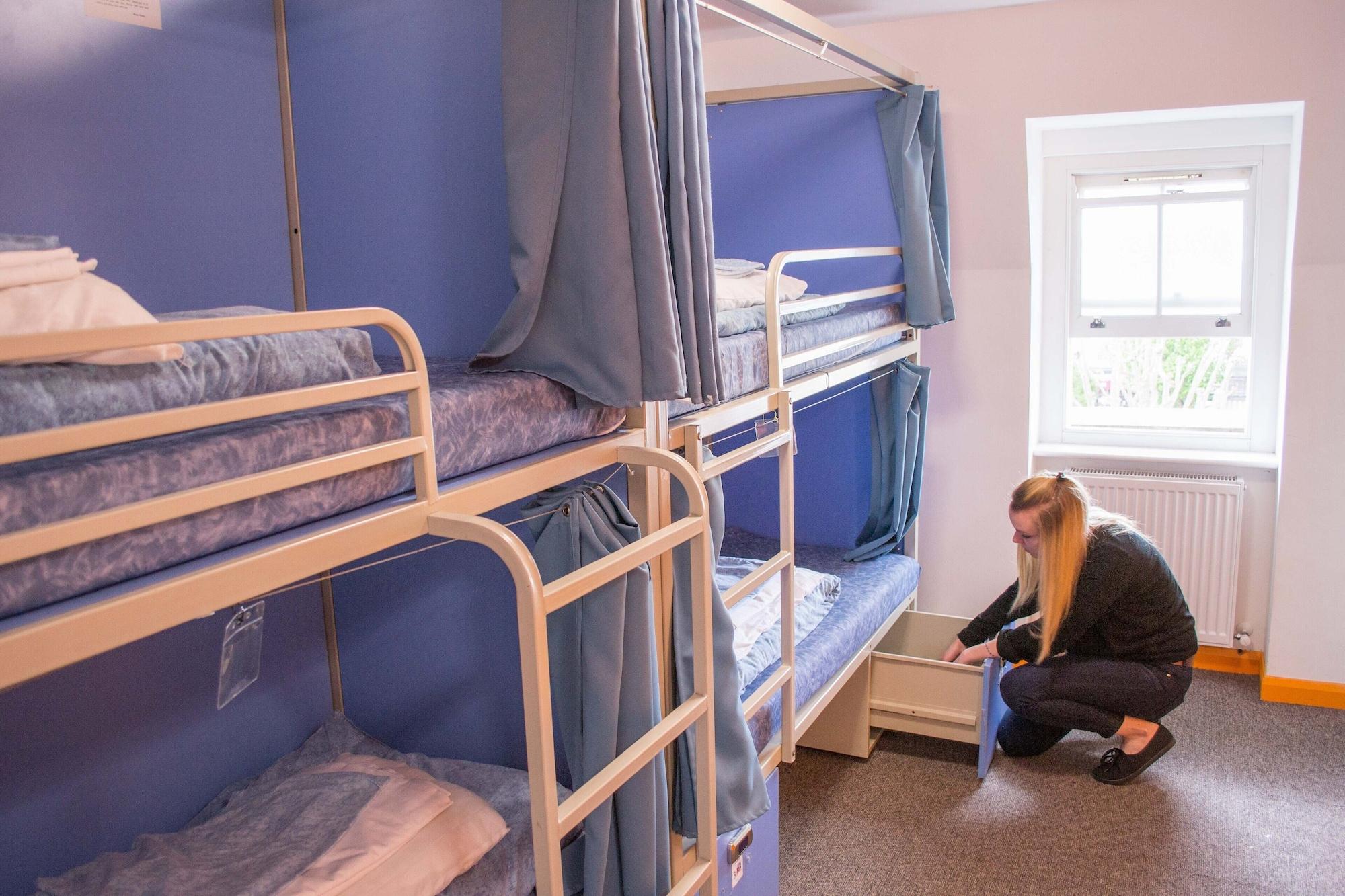Smart Hyde Park Hostel *