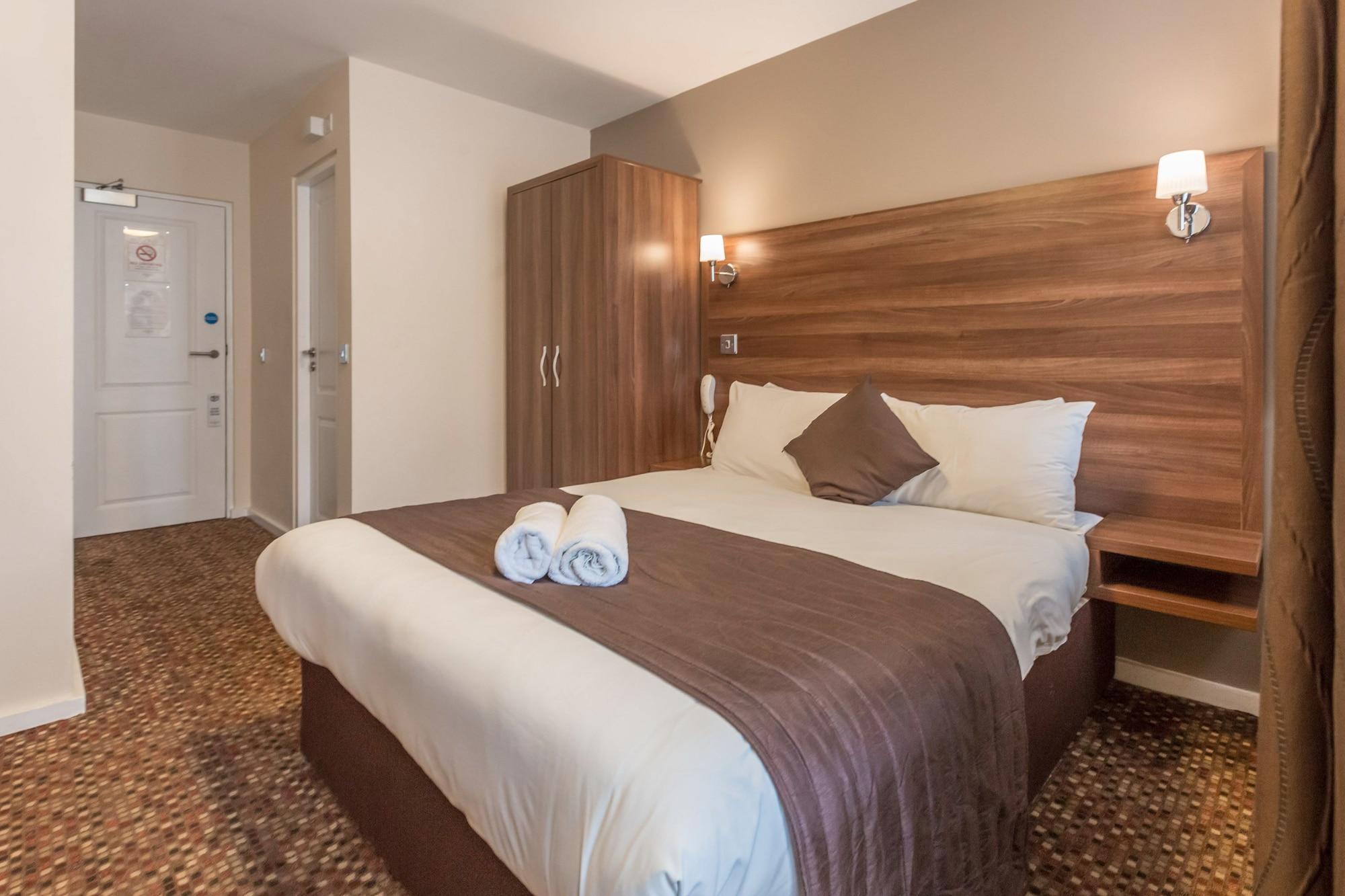 Regent Excel 3*