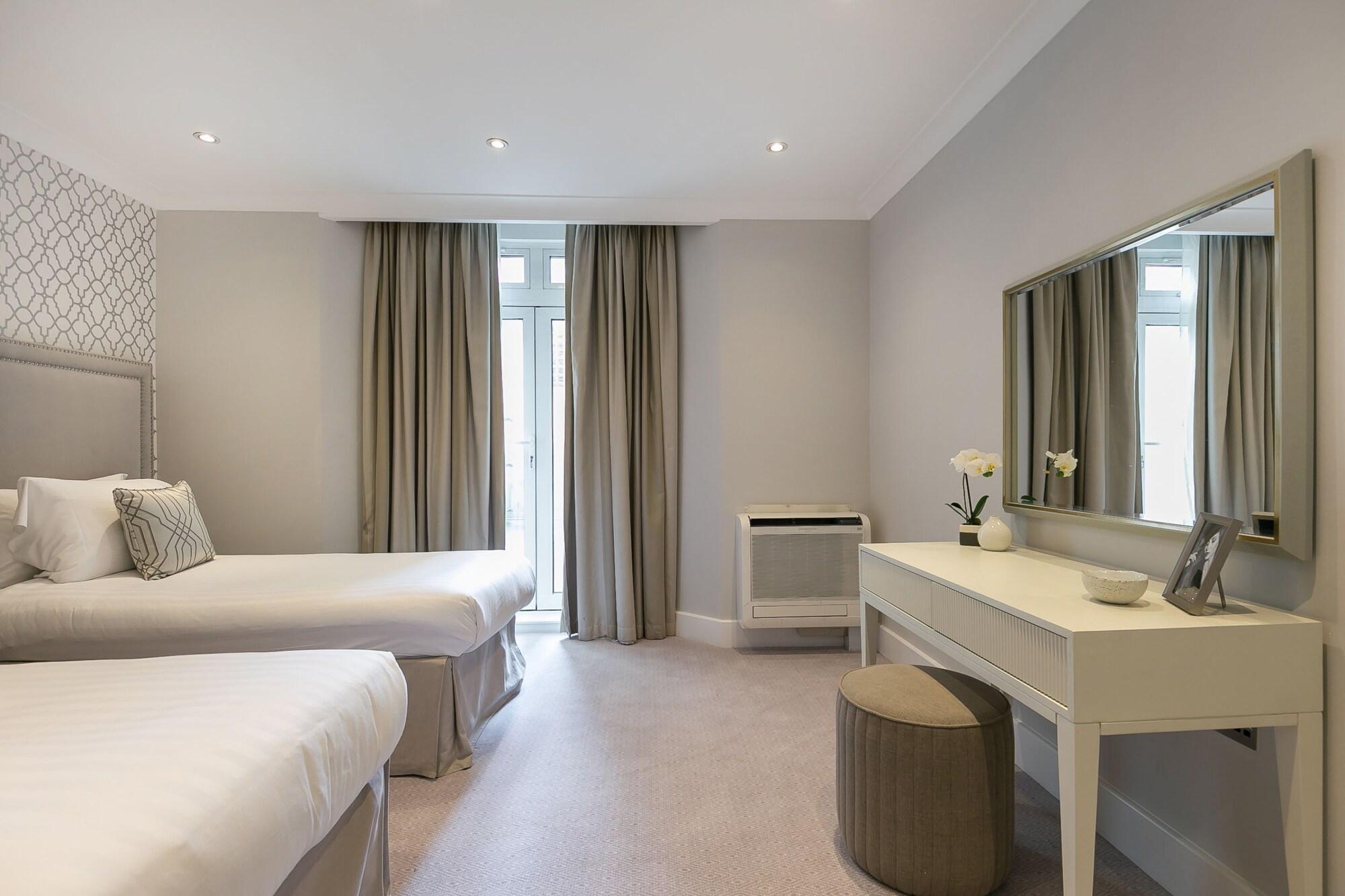 Aparthotel Chilworth Court