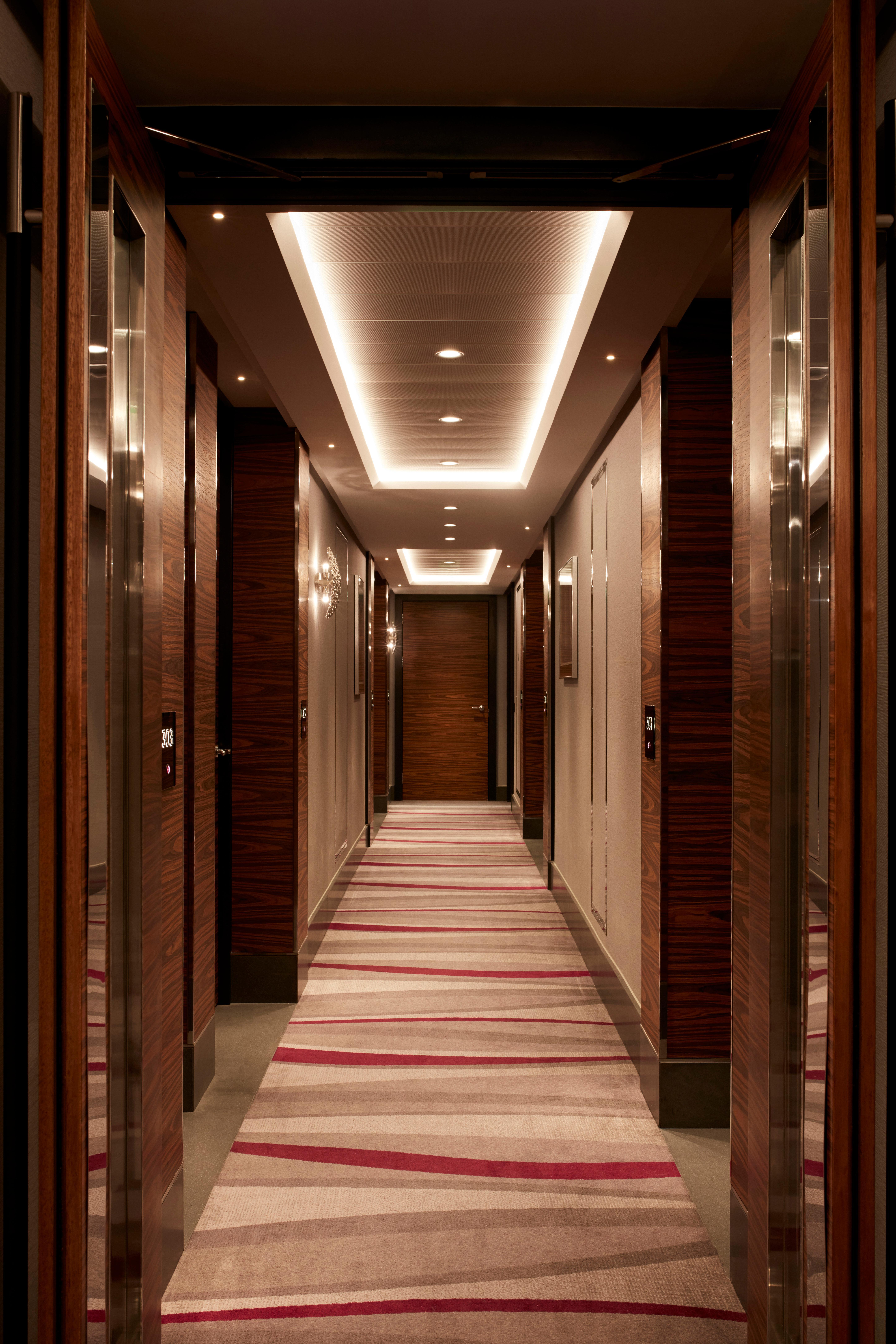 Hyatt Regency Embankment