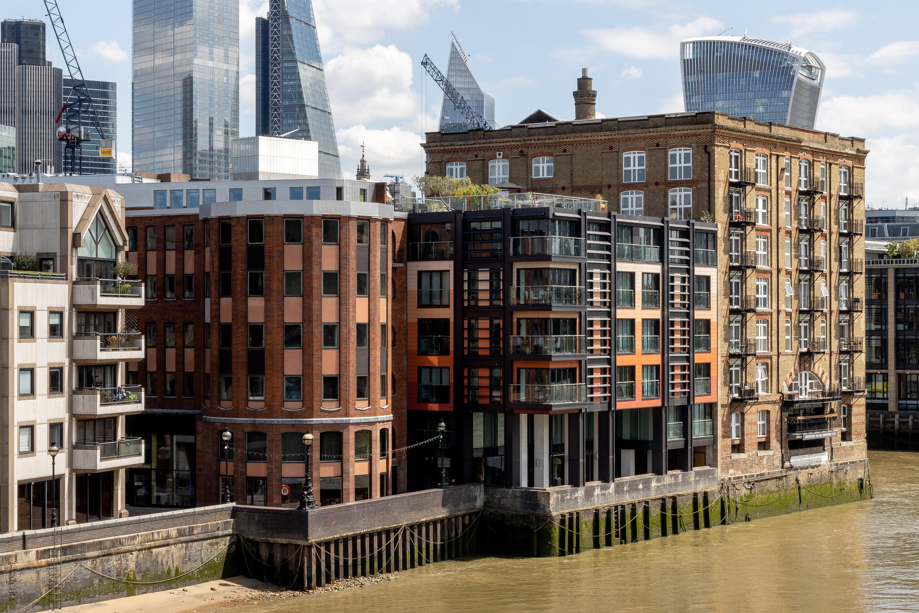 Locke At Broken Wharf Hotel 4*