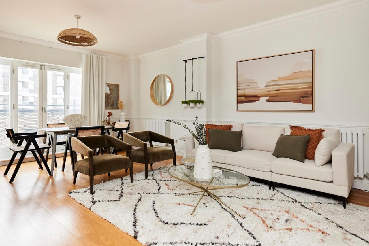 Apartment The Cotton Row Place - Bright 2bdr Flat London