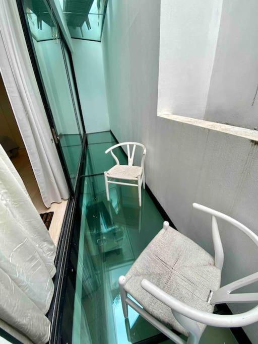 Holiday home Stunning 4 Bed Mews House With Patio *