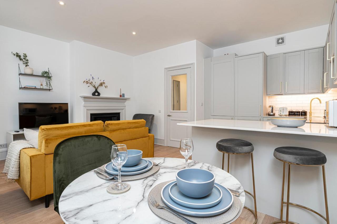 Apartment Stylish 1 Bed Flats In Soho, Next To Piccadilly Circus And Trafalgar Square
